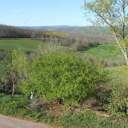 Chambre D'Hotes Des Monts Saint-Izaire Kültér fotó