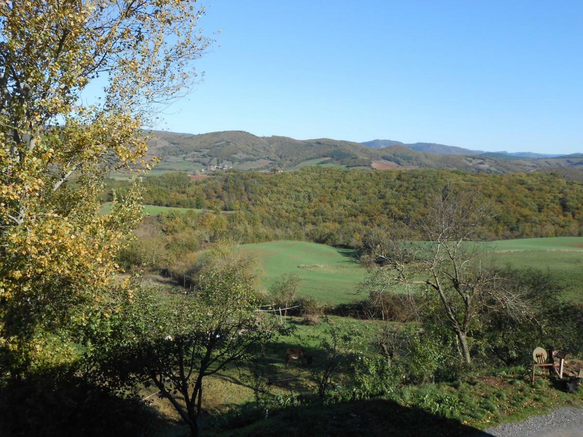 Chambre D'Hotes Des Monts Saint-Izaire Kültér fotó