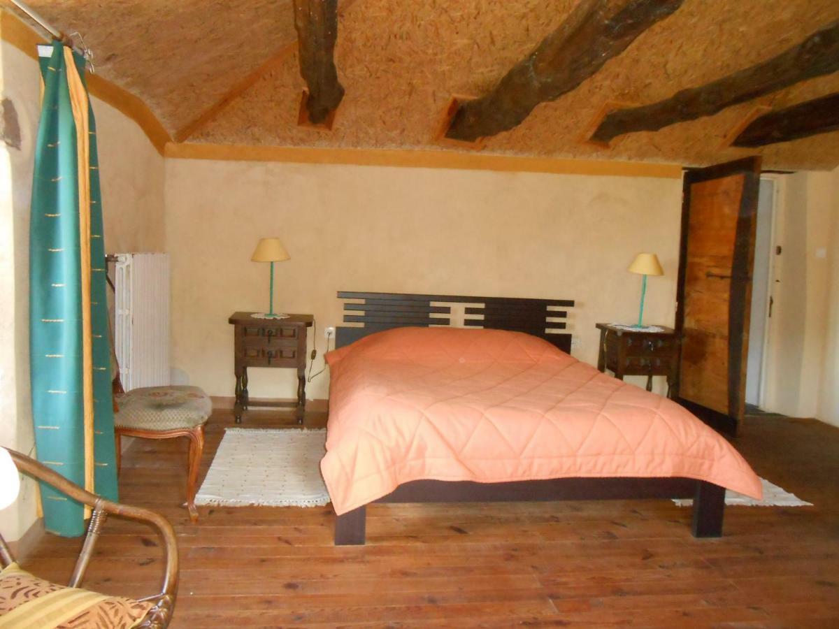 Chambre D'Hotes Des Monts Saint-Izaire Kültér fotó